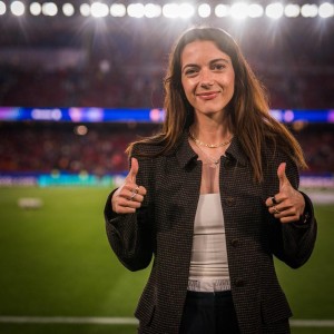 开云体育下载-助威男足，邦马蒂到诺坎普现场观看巴萨与马竞的首回合比赛